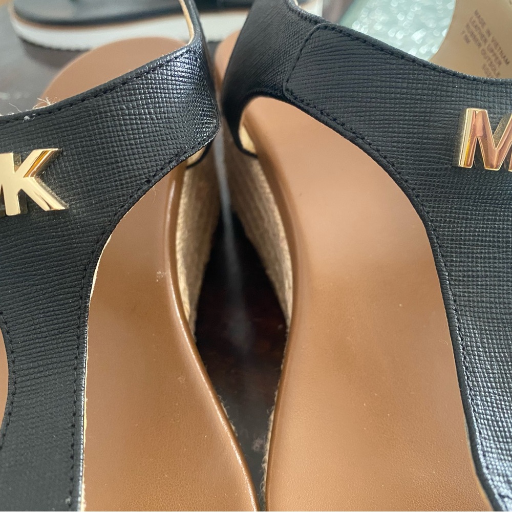 Michael Kors Black and Brown Women's Sandals - Picture 5 of 5